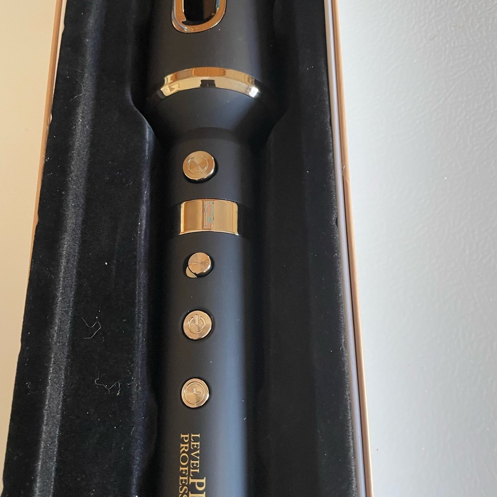 3.0 Professional Curly Q Automatic Revolving Curler - Picture 2 of 5